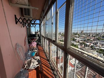 Monte Castro 3 Amb frente 2 balcones súper luminoso! Excelente vista !