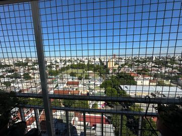 Monte Castro 3 Amb frente 2 balcones súper luminoso! Excelente vista !