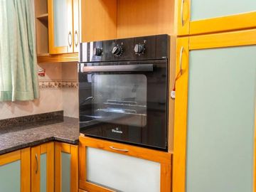 Casa en venta - 3 Dormitorios 4 Baños - Santos Lugares