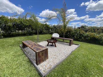 Casa en Venta 5 dormitorios con amplios espacios y comodidades, luminosa! Ceibos puertos del Lago