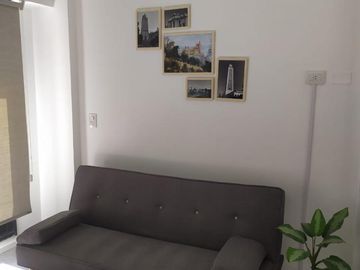 Departamento en venta - 2 Dormitorios 2 Baños - 95Mts2 - Flores