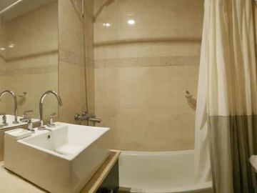 Departamento en venta - 2 Dormitorios 2 Baños - 95Mts2 - Flores