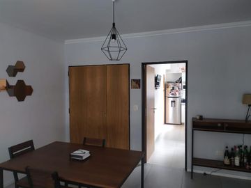 Departamento en venta - 2 Dormitorios 2 Baños - 95Mts2 - Flores