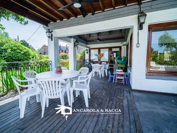 Venta en Country San Diego. Importante propiedad en esquina con 3000 mts de parque.