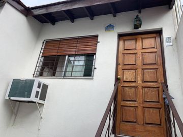 Departamentos en venta - 4 dormitorios 2 baños  - 140mts2 - Monte Castro, Capital Federal