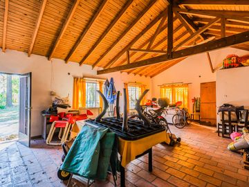 Venta Casa Quinta 4 ambientes con pileta en Petion Cañuelas