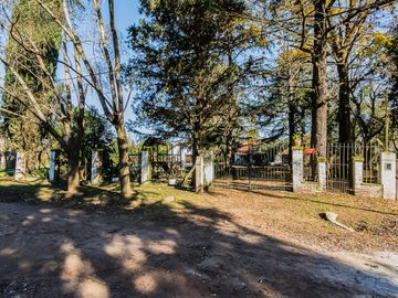 Venta Casa Quinta 4 ambientes con pileta en Petion Cañuelas