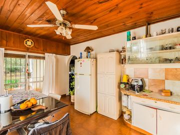 Venta Casa Quinta 4 ambientes con pileta en Petion Cañuelas