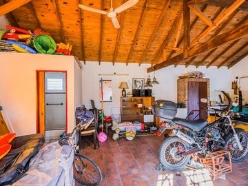 Venta Casa Quinta 4 ambientes con pileta en Petion Cañuelas