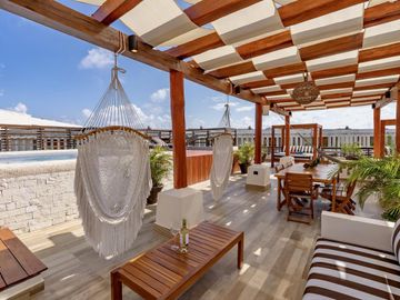 Departamento de 3 recamaras con alberca y vista al mar en venta