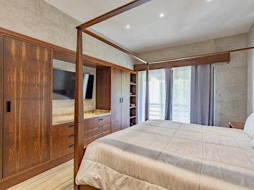 Departamento de 3 recamaras con alberca y vista al mar en venta