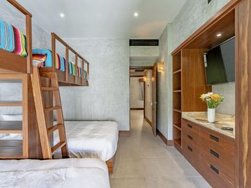 Departamento de 3 recamaras con alberca y vista al mar en venta