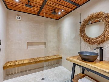 Departamento de 3 recamaras con alberca y vista al mar en venta