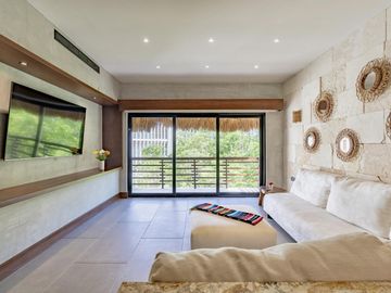 Departamento de 3 recamaras con alberca y vista al mar en venta