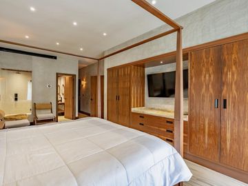 Departamento de 3 recamaras con alberca y vista al mar en venta