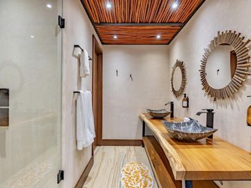 Departamento de 3 recamaras con alberca y vista al mar en venta