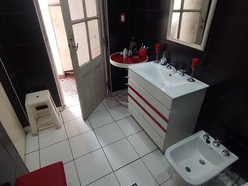 PH 2 ambientes Venta Parque Avellaneda PB patio