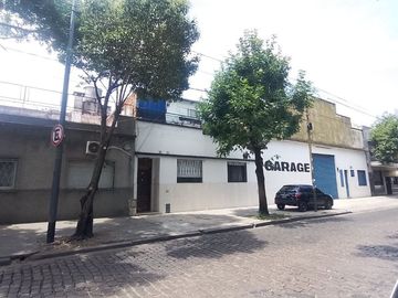 PH 2 ambientes Venta Parque Avellaneda PB patio