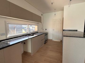 Venta Casa Pilar del Este Santa Emilia- Pilar