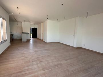 Venta Casa Pilar del Este Santa Emilia- Pilar