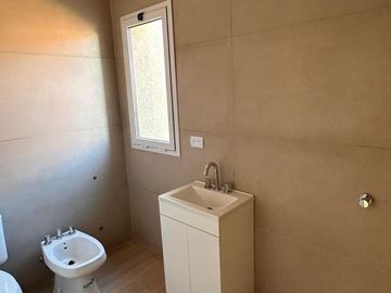 Venta Casa Pilar del Este Santa Emilia- Pilar