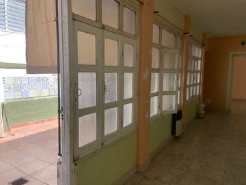 VENDO OPORTUNIDAD CASA BARRIO TRAPICHE RECICLADA