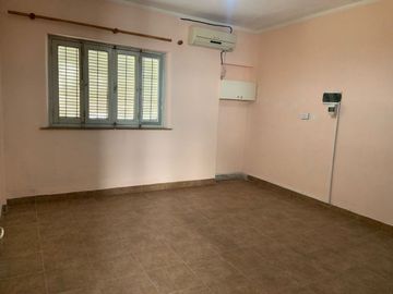 VENDO OPORTUNIDAD CASA BARRIO TRAPICHE RECICLADA