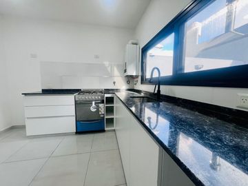 DUPLEX  VENTA GENERAL RODRIGUEZ