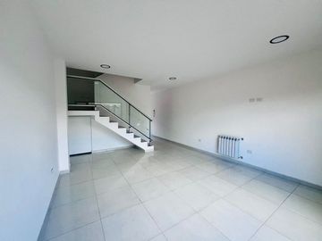 DUPLEX  VENTA GENERAL RODRIGUEZ