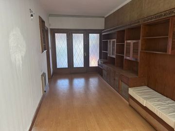 Venta casa 5 ambientes Ciudad Jardín El Palomar