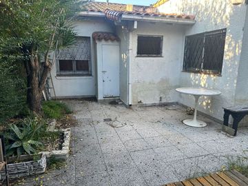 Venta casa 5 ambientes Ciudad Jardín El Palomar