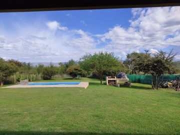 VENTA CASA 3 DORMITORIOS EN LOS ESPINILLOS