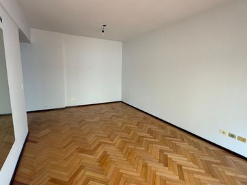 DEPARTAMENTO 3 AMBIENTES EN VENTA CABALLITO