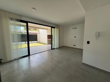 VENTA CASA DUPLEX CASTELAR 4 AMB - APTO CREDITO