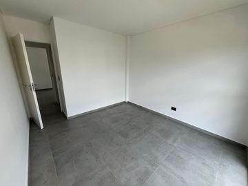 VENTA CASA DUPLEX CASTELAR 4 AMB - APTO CREDITO