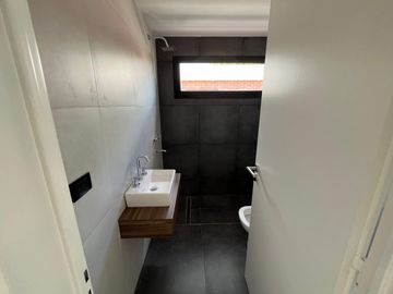 VENTA CASA DUPLEX CASTELAR 4 AMB - APTO CREDITO