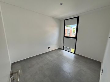 VENTA CASA DUPLEX CASTELAR 4 AMB - APTO CREDITO