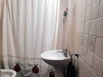 VENTA CASA MATADEROS LOTE PROPIO