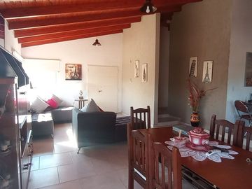 VENTA HERMOSA CASA EN VILLA SANTA CRUZ DEL LAGO