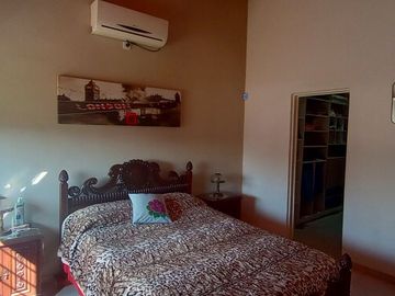 VENTA HERMOSA CASA EN VILLA SANTA CRUZ DEL LAGO