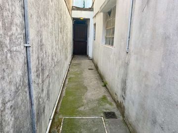 VENTA PH  4 AMB SANTOS LUGARES PATIO A REFACCIONAR