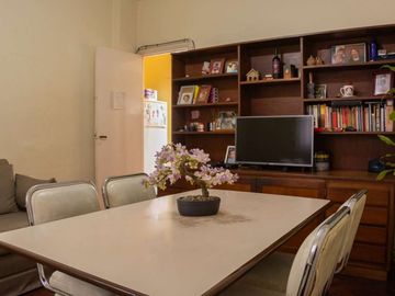 VENTA 2 CASAS ENTRAD.INDEP S/LOTE 300M2 FLORIDA