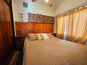 VENTA 2 CASAS ENTRAD.INDEP S/LOTE 300M2 FLORIDA