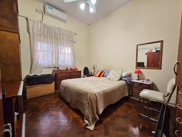 VENTA 2 CASAS ENTRAD.INDEP S/LOTE 300M2 FLORIDA