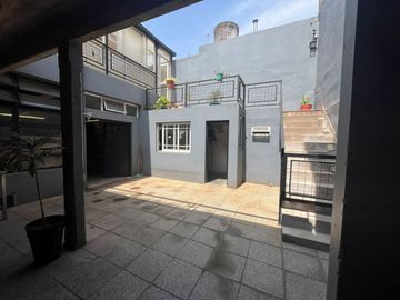 Venta Ph 3 Amb c/ cochera/taller/quincho Liniers