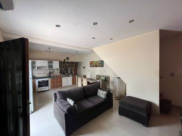 Venta Ph 3 Amb c/ cochera/taller/quincho Liniers