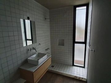 Venta Departamento 4 ambientes Castelar con Patio