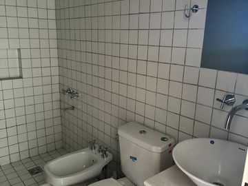 Venta Departamento 4 ambientes Castelar con Patio