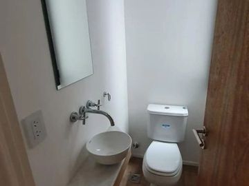 Venta Departamento 4 ambientes Castelar con Patio