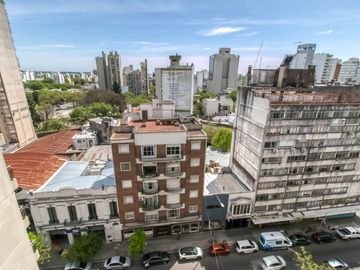 Departamento 4 dormitorios en Venta La Plata